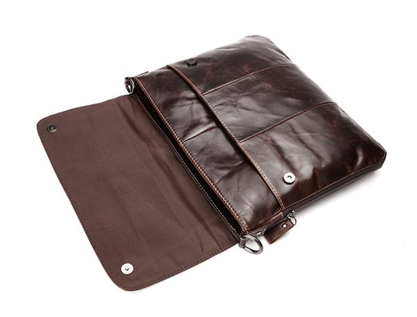 Nắp đậy an toàn bên trên túi xách da nam đựng iPad 011