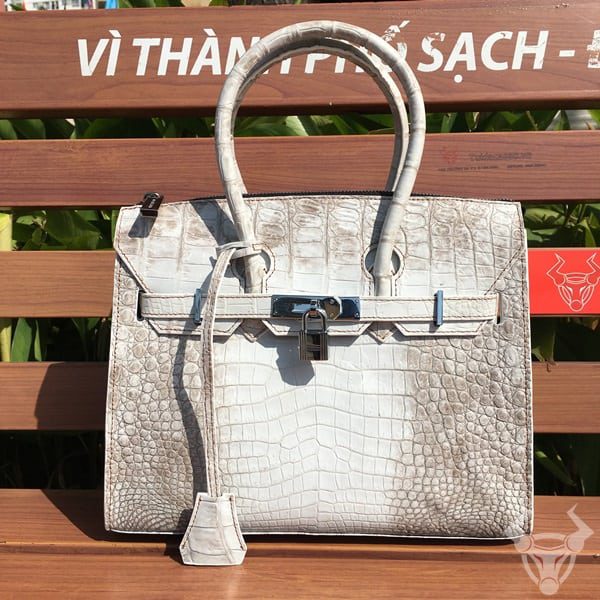 tui-hermes-birkin-da-ca-sau-bach-tang-ha-noi-1